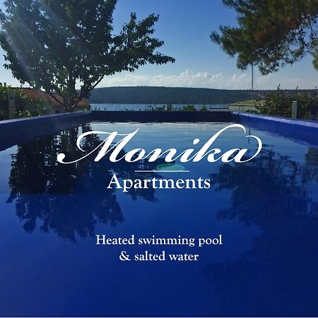 Apartments Monika Bed & Breakfast 236 Punat Esterno foto