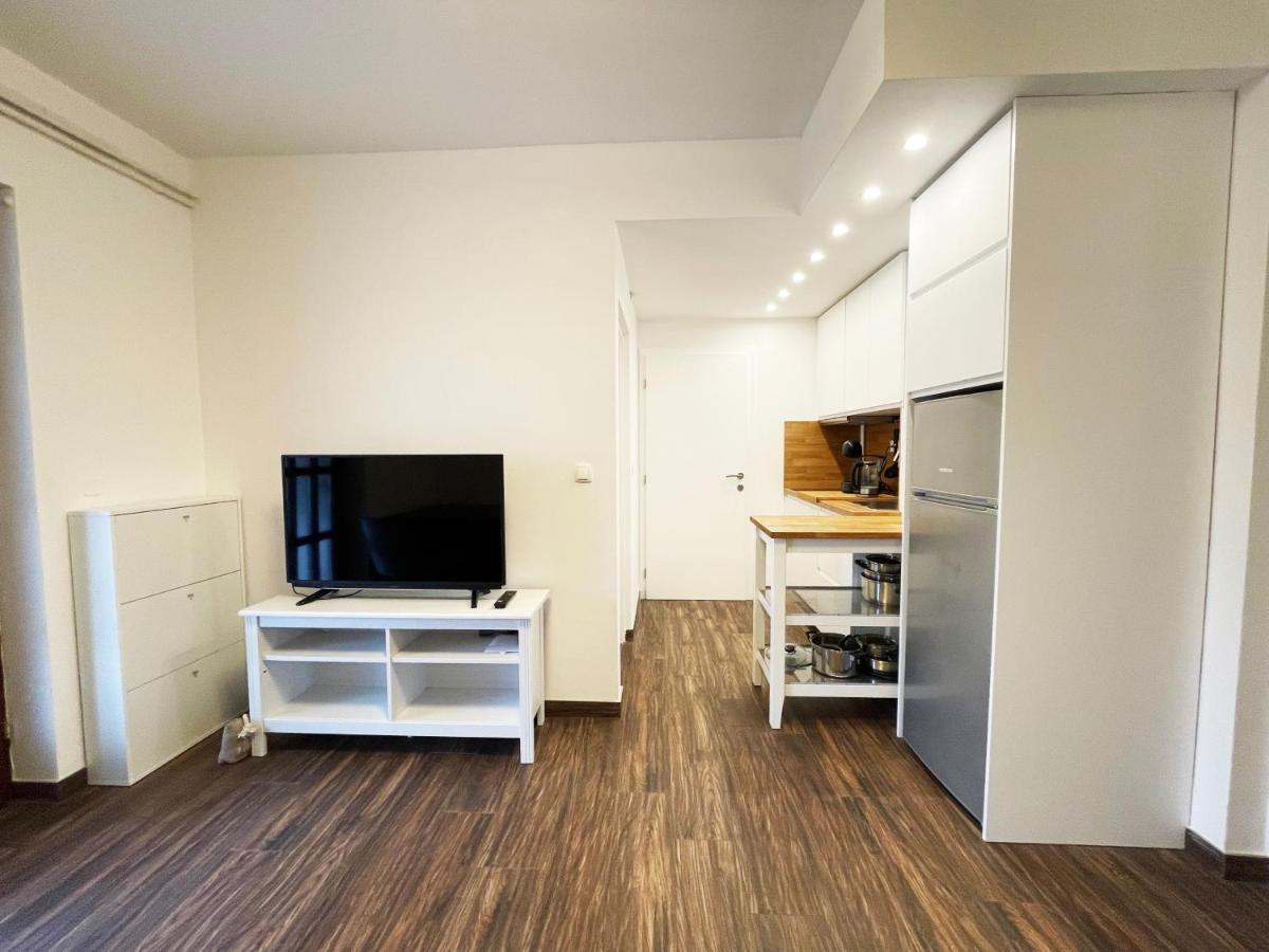 Apartments Monika Bed & Breakfast 236 Punat Esterno foto